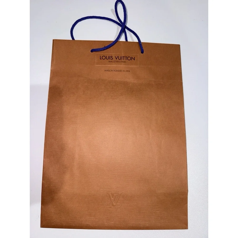 Louis Vuitton pre owned